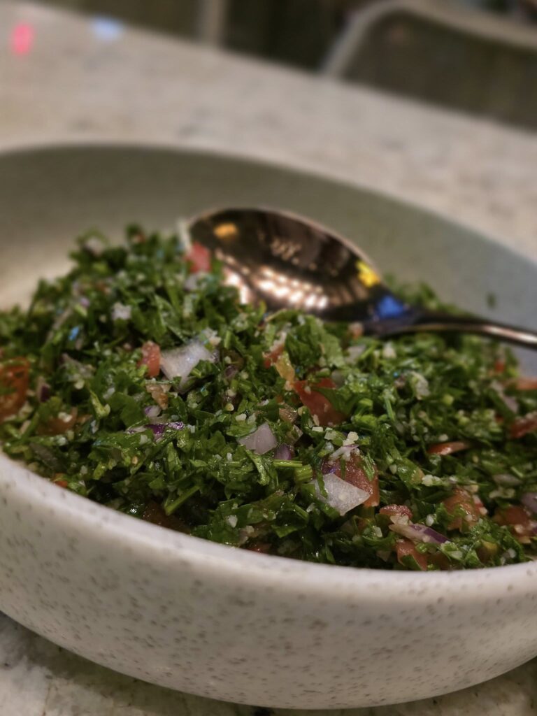 🥗 التبولة الصحية: تحضيرها باحترافية مع سالي فؤاد 34 518298556 1277738377044175 555387321696026983 n