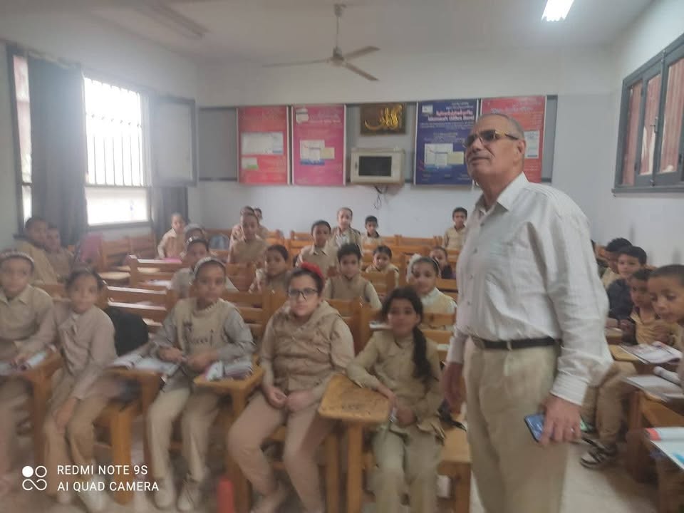 «مدير لا يُدير بالأوامر».. داخل مدرسة حكومية تُدار بعقل الجماعة لا الفرد 26 597262816 1394635958916997 8342066945843973855 n