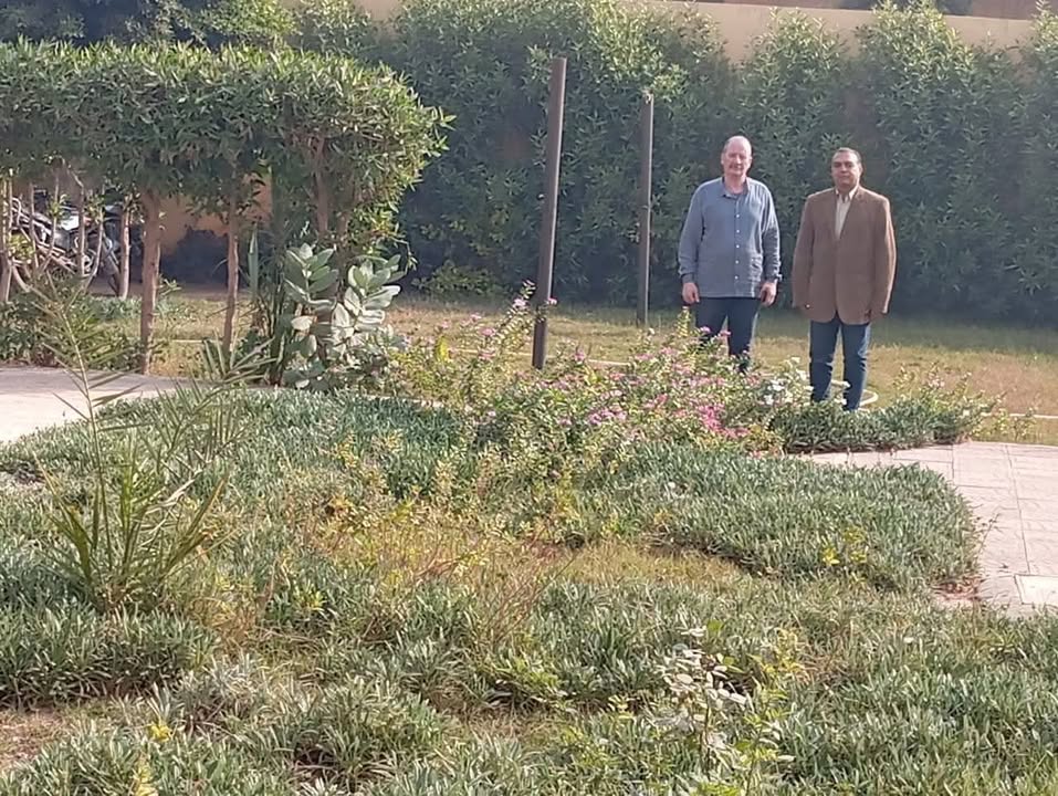 «مدير لا يُدير بالأوامر».. داخل مدرسة حكومية تُدار بعقل الجماعة لا الفرد 31 598051438 869651408868937 2123110154816743689 n