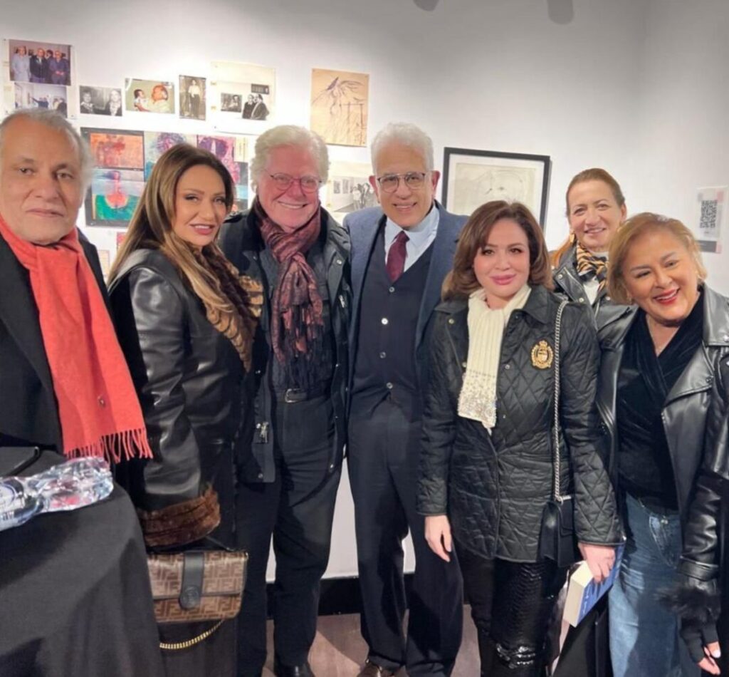 إلهام شاهين تهنئ د. حسام بدراوي بحفل توقيع كتاب «نيتشه» في الإسكندرية 27 615839145 1458129542348785 6121806025510550353 n