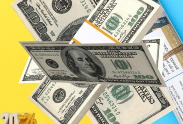 هل بدأ التصحيح؟ سعر الدولار في سوريا يتراجع فجأة ويثير تساؤلات المتعاملين